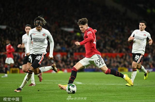 行大刀阔斧 行大刀阔斧