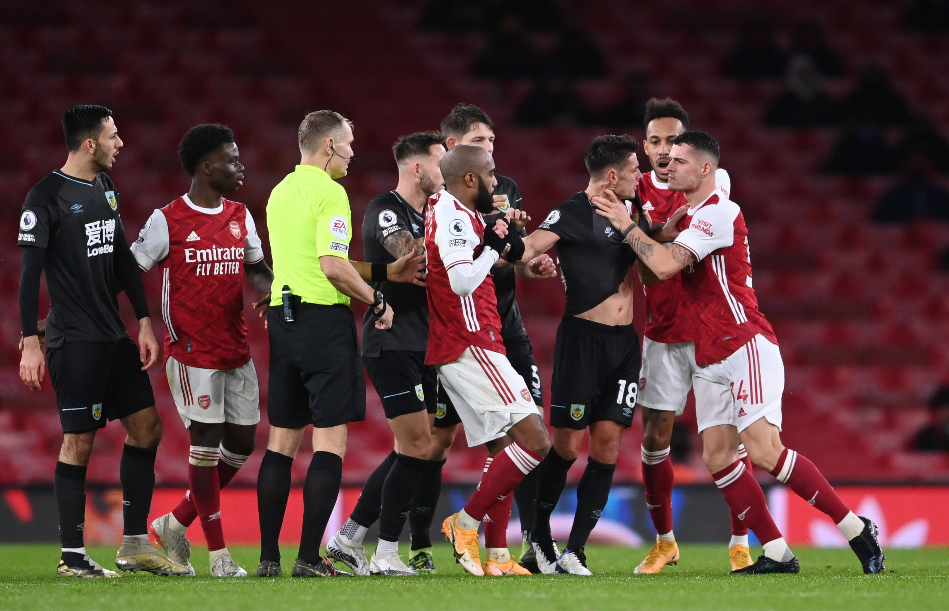 数据显得尤 数据显得尤