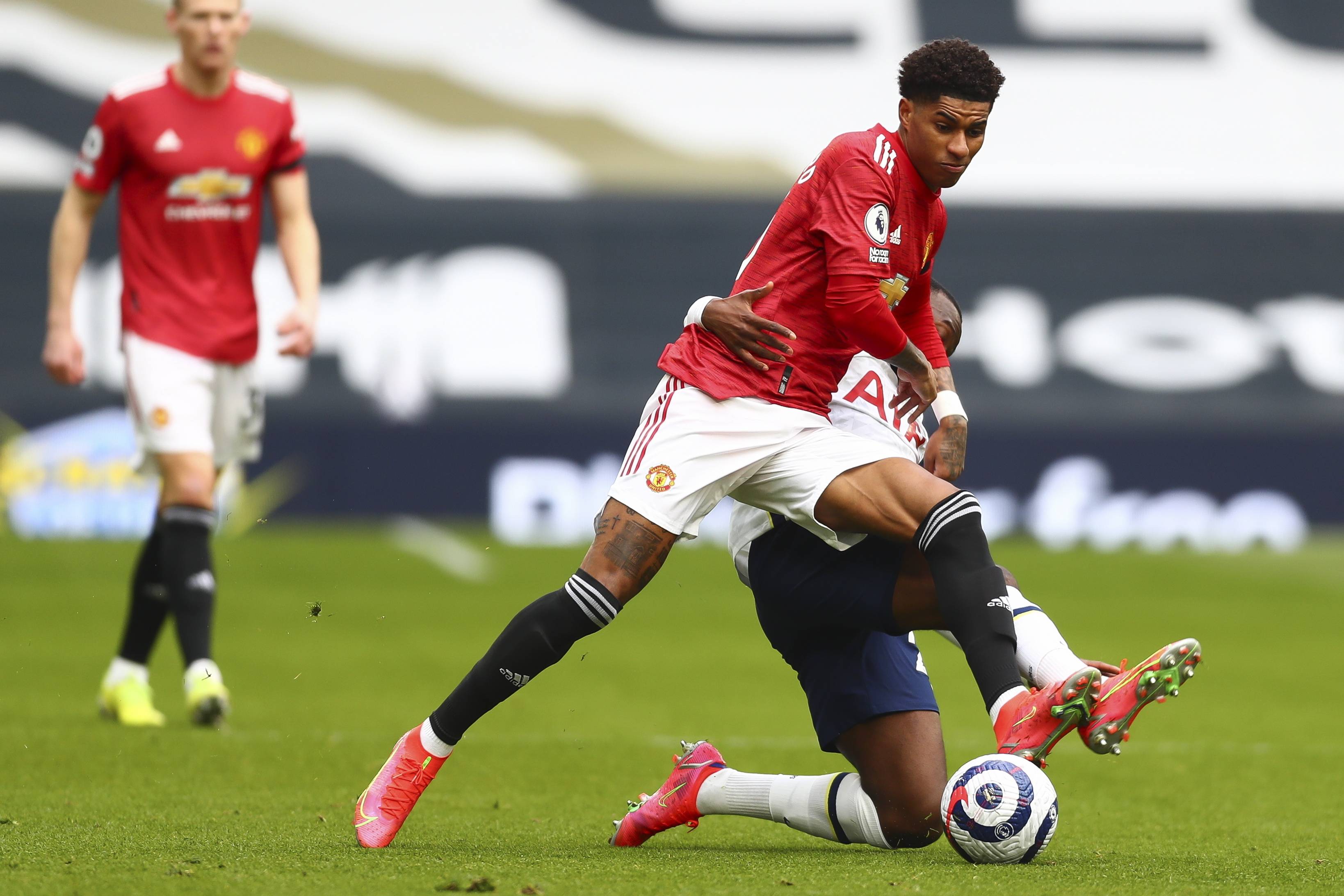 一旦裁判判 一旦裁判判