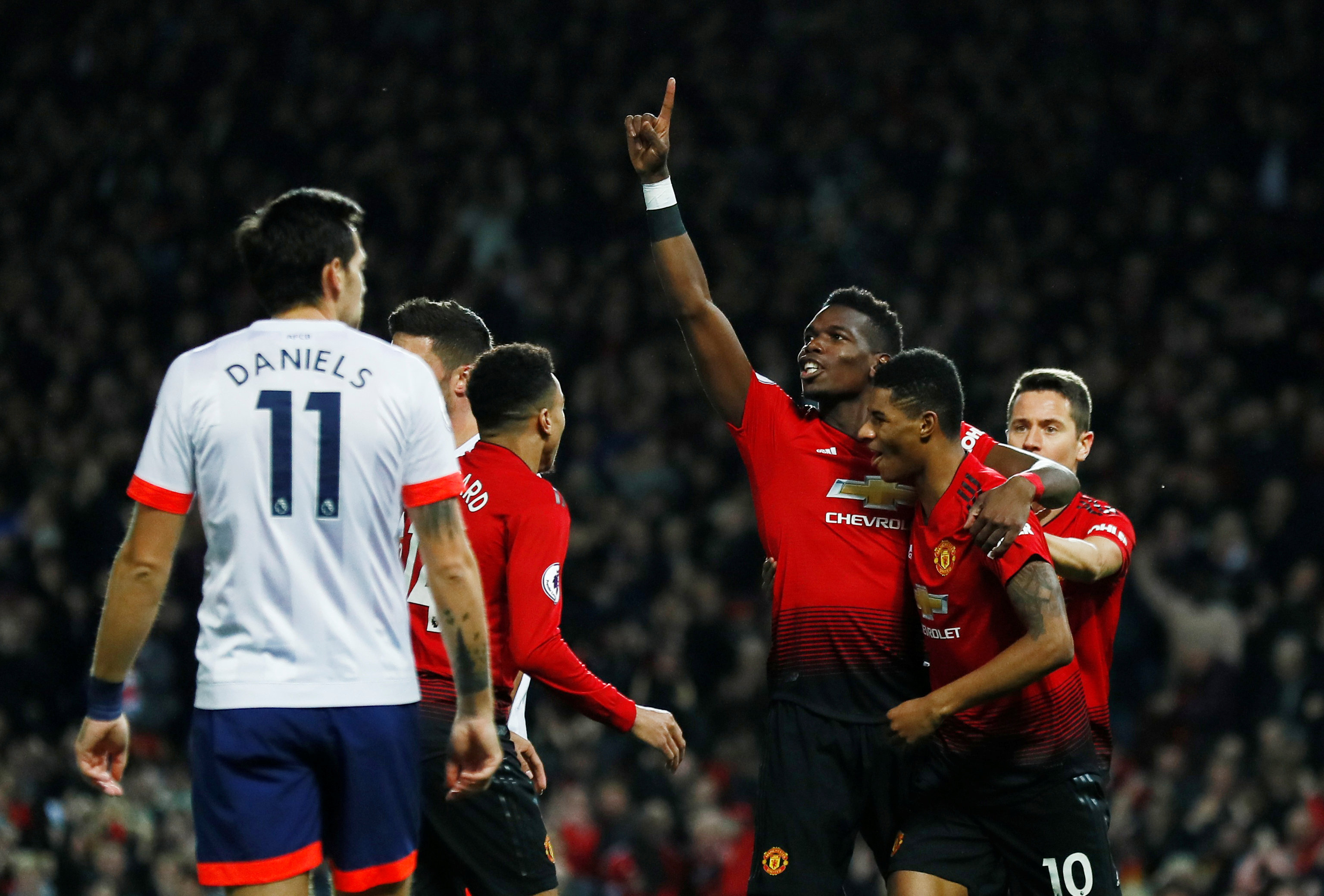 时期也凭借 时期也凭借